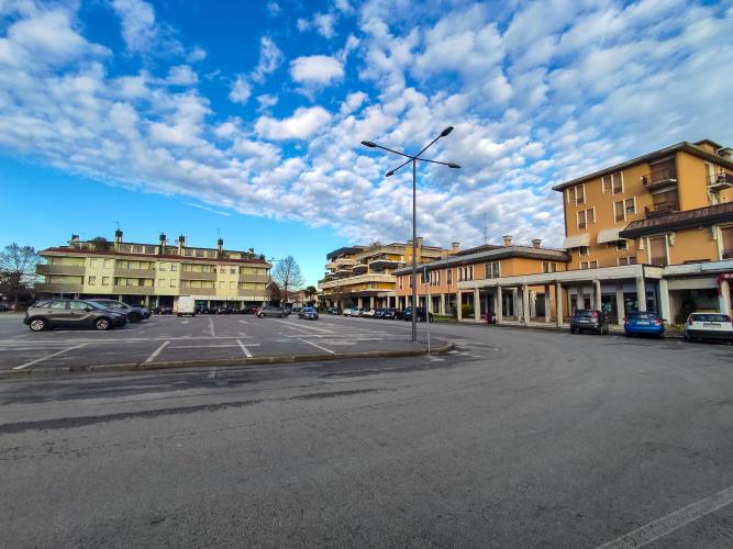 Parcheggio Piazza Capitano Stra