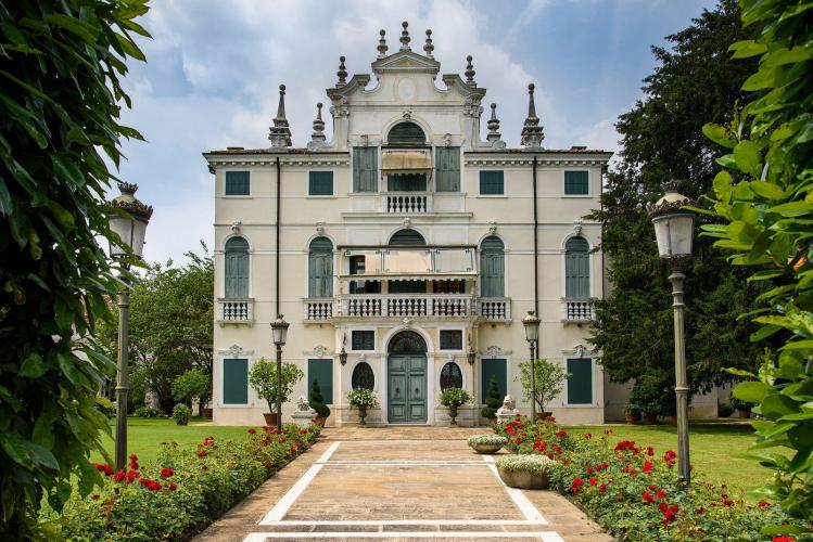 Villa Racanati Zucconi