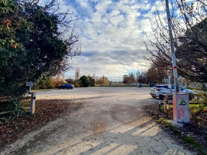 Parcheggio Villa Pisani 1