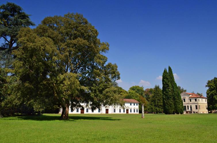 Villa Morosini e Barchessa XXV Aprile