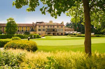 Cub house & puting green Montecchia