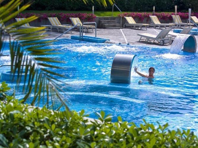 Hotel Bristol Buja Pools