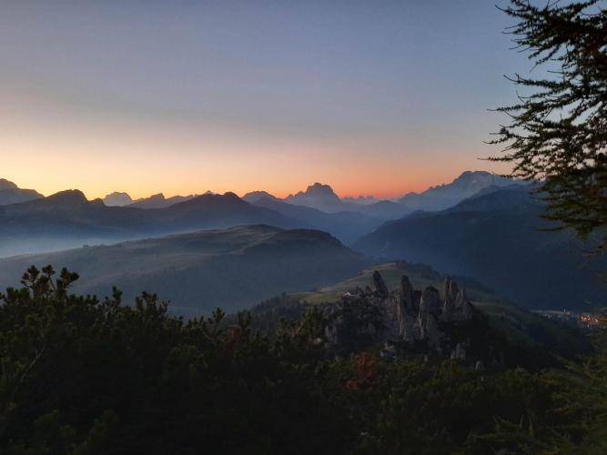 Alba ai Bec de Roces