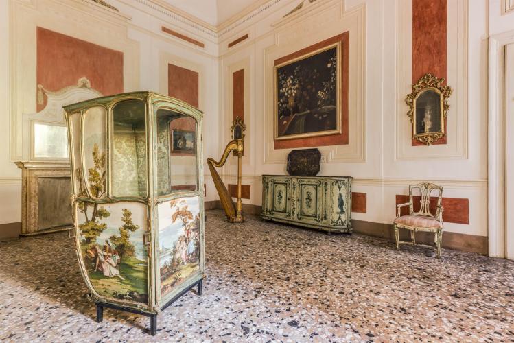 18th century Venetian Room