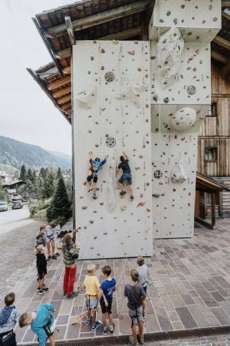 Arrampicata al Sas del Pelf