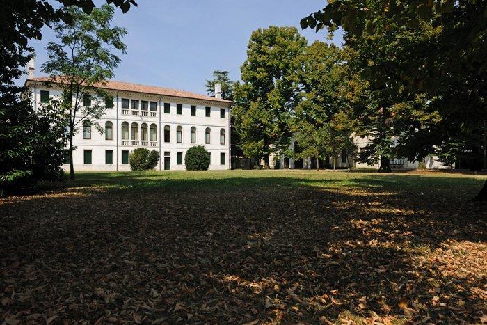 Palazzo Foscolo