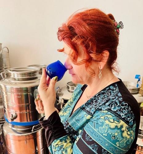Taste testing of oil