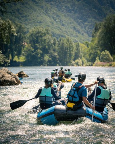 Rafting al Tramonto con Aperitivo sul Fiume Brenta